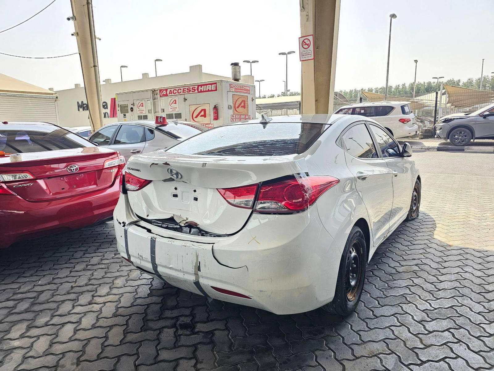2013 HYUNDAI ELANTRA — 200236 KM — Lot 12240703 — Souq - Marhaba Auctions Used Cars - Image 5