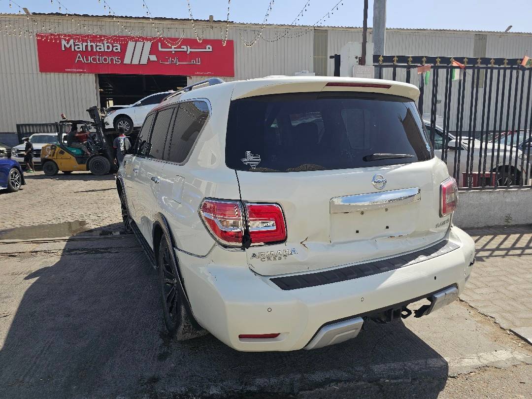 NISSAN ARMADA