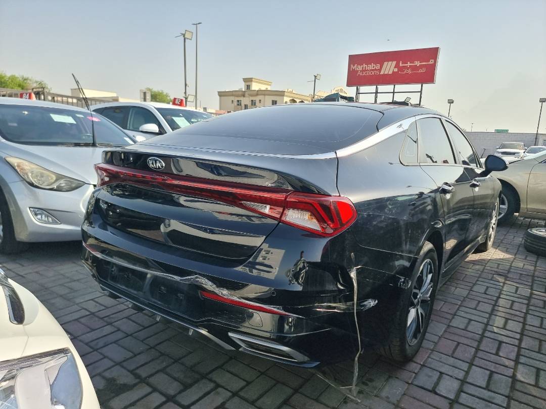 2021 KIA K5 — 96568 KM — Lot 125487 — Souq - Marhaba Auctions Used Cars - Image 5