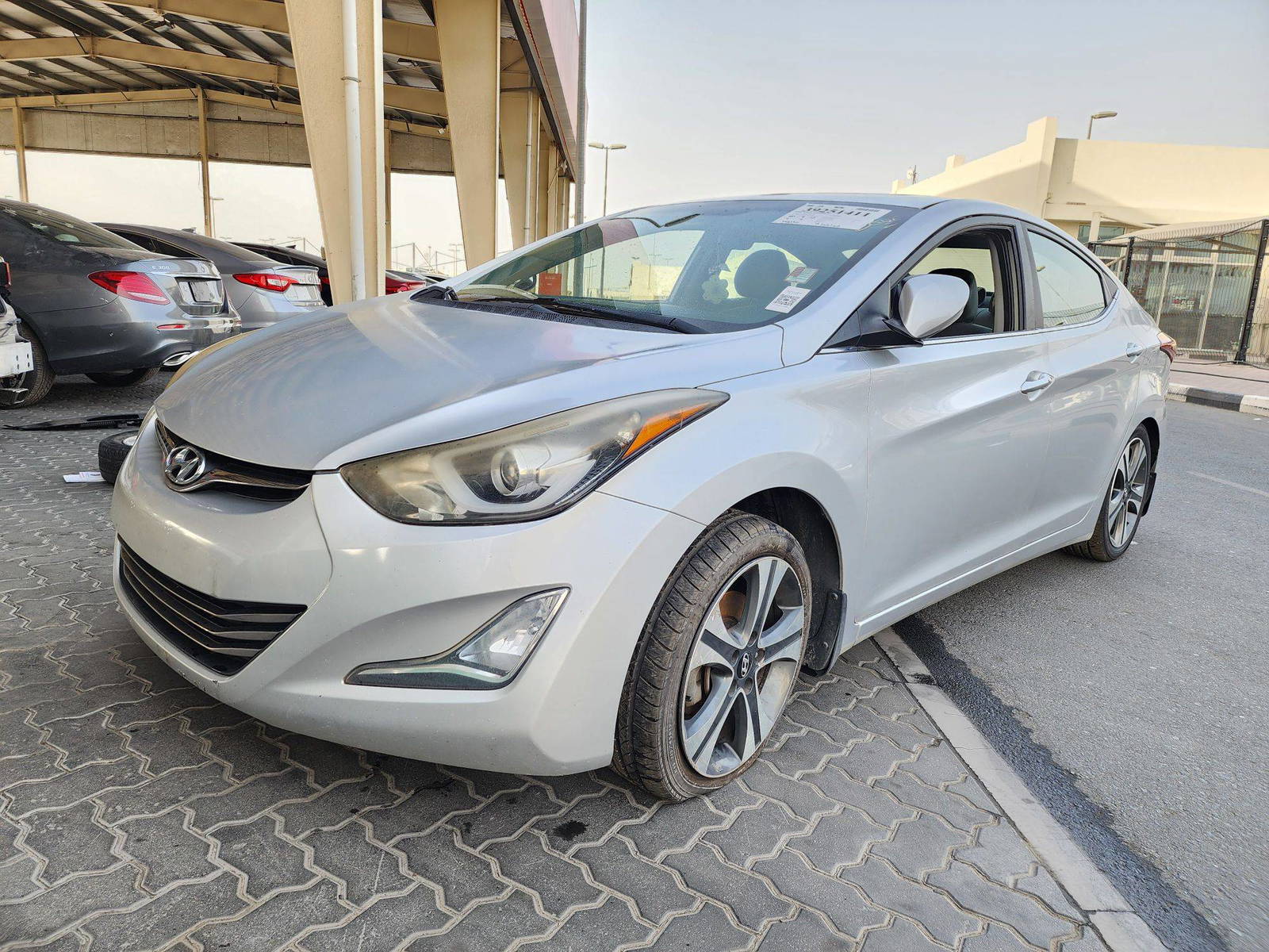 2015 HYUNDAI ELANTRA — 198190 Miles — Lot 58268 — Souq - Marhaba Auctions Used Cars - Image 5