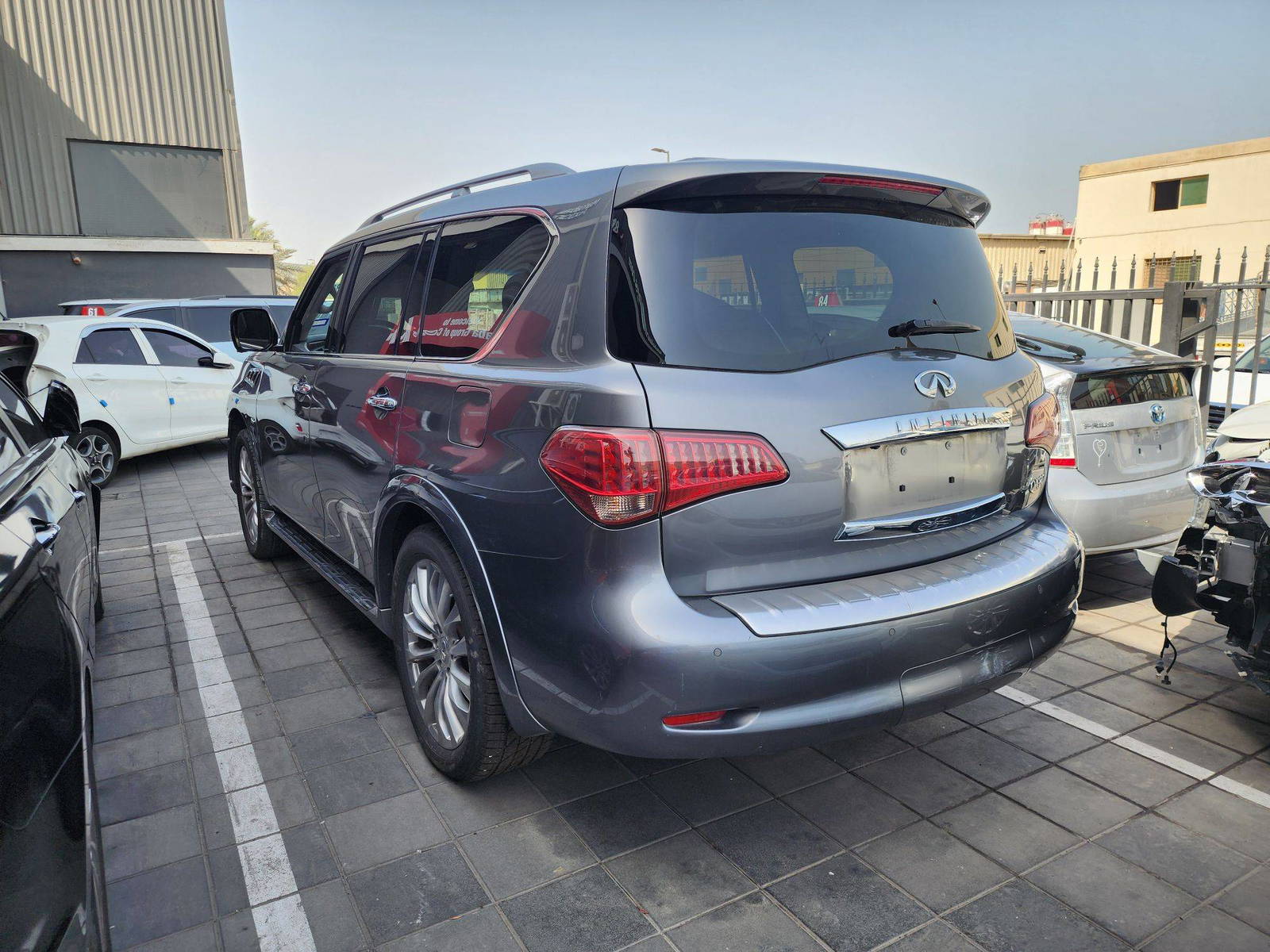 2016 INFINITI QX80 — 149295 Miles — Lot 610092 — Al Quoz - Marhaba Auctions Used Cars - Image 3