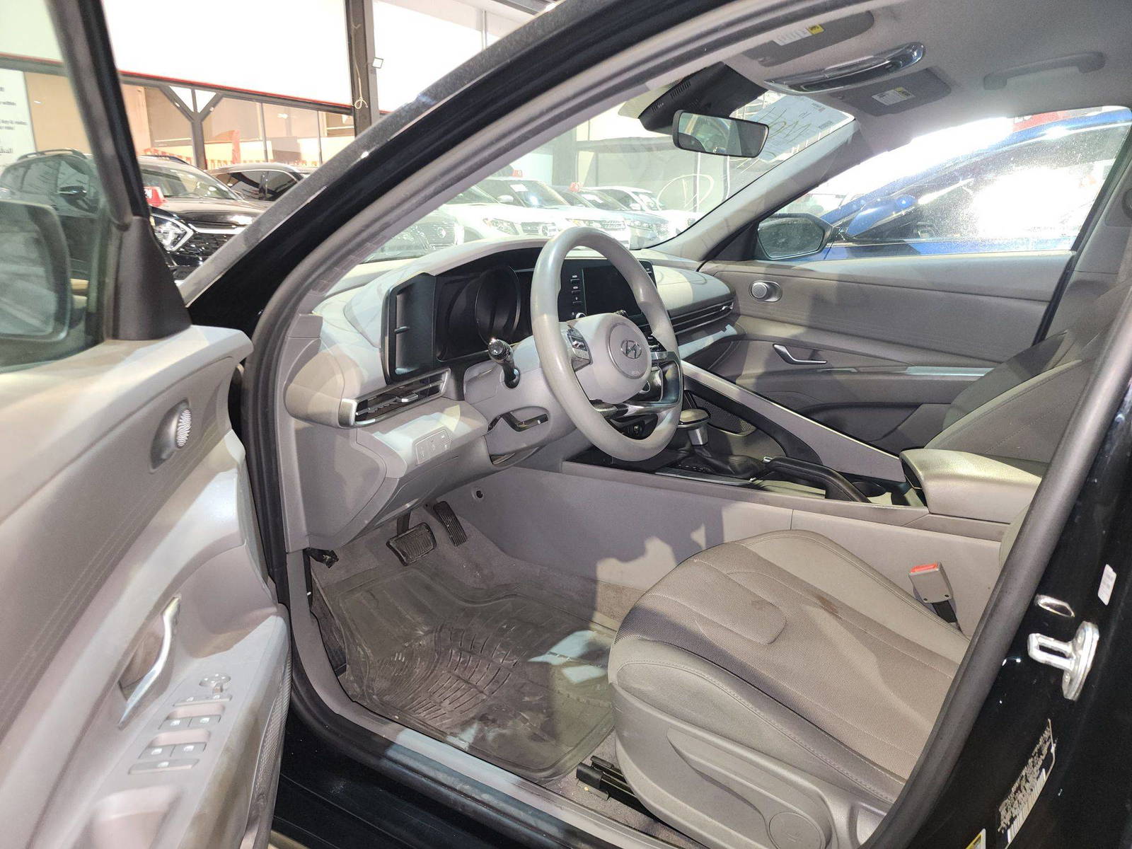 2022 HYUNDAI ELANTRA — 78292 Miles — Lot 87484384 — Souq - Marhaba Auctions Used Cars - Image 9