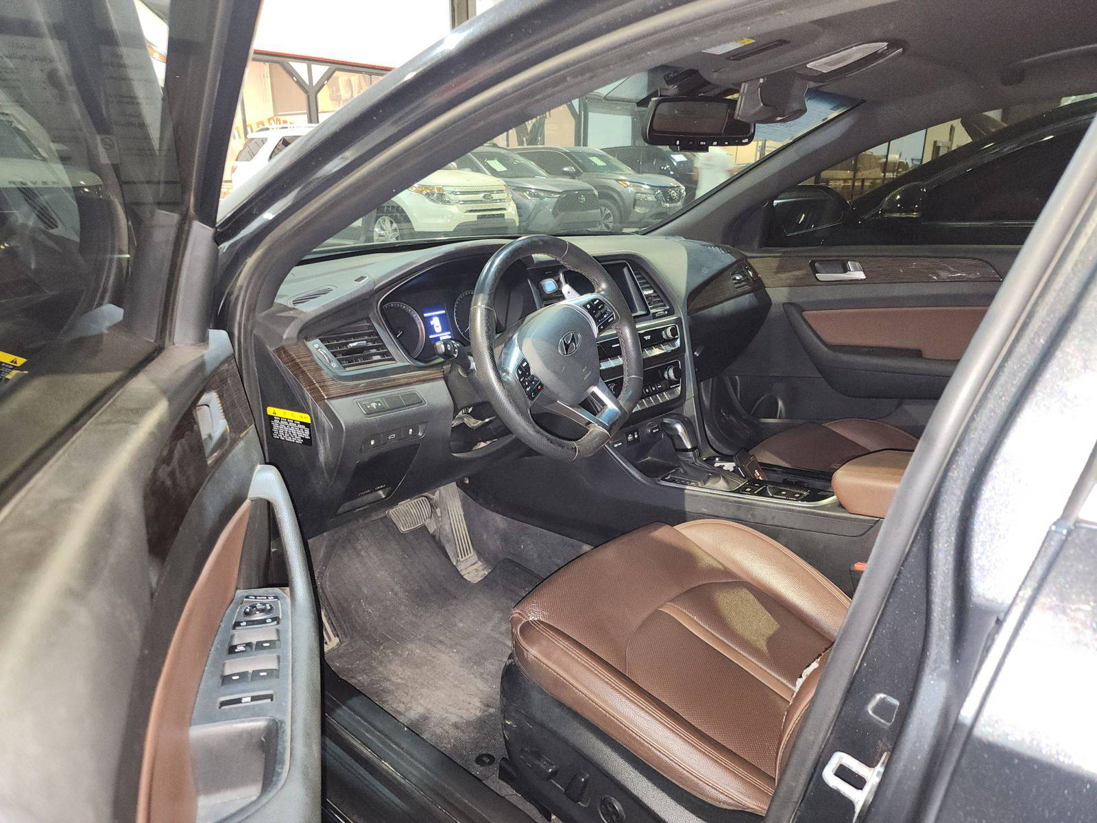 2018 HYUNDAI SONATA — 244695 KM — Lot 348610 — Al Quoz - Marhaba Auctions Used Cars - Image 10