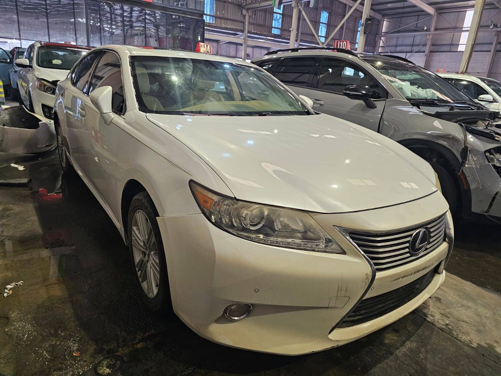 2015 LEXUS ES 350 — 190121 Miles — Lot 77475105 — Main - Marhaba Auctions Used Cars - Image 3