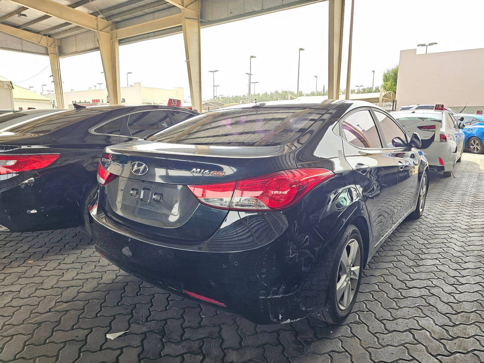 2012 HYUNDAI AVANTE — 188751 KM — Lot 183721 — Souq - Marhaba Auctions Used Cars - Image 4