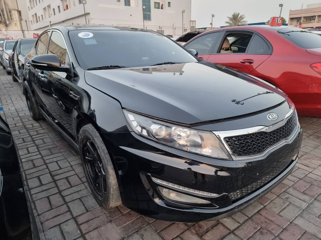 2011 KIA K5 — 150016 KM — Lot 214578 — Souq - Marhaba Auctions Used Cars - Image 4