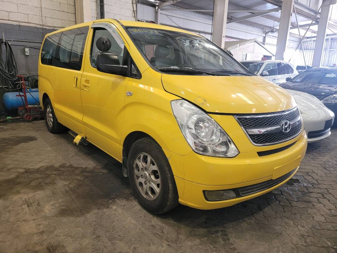 2011 HYUNDAI GRAND STAREX — 116227 KM — Lot JBCU395258 — Main - Marhaba Auctions Used Cars - Image 3