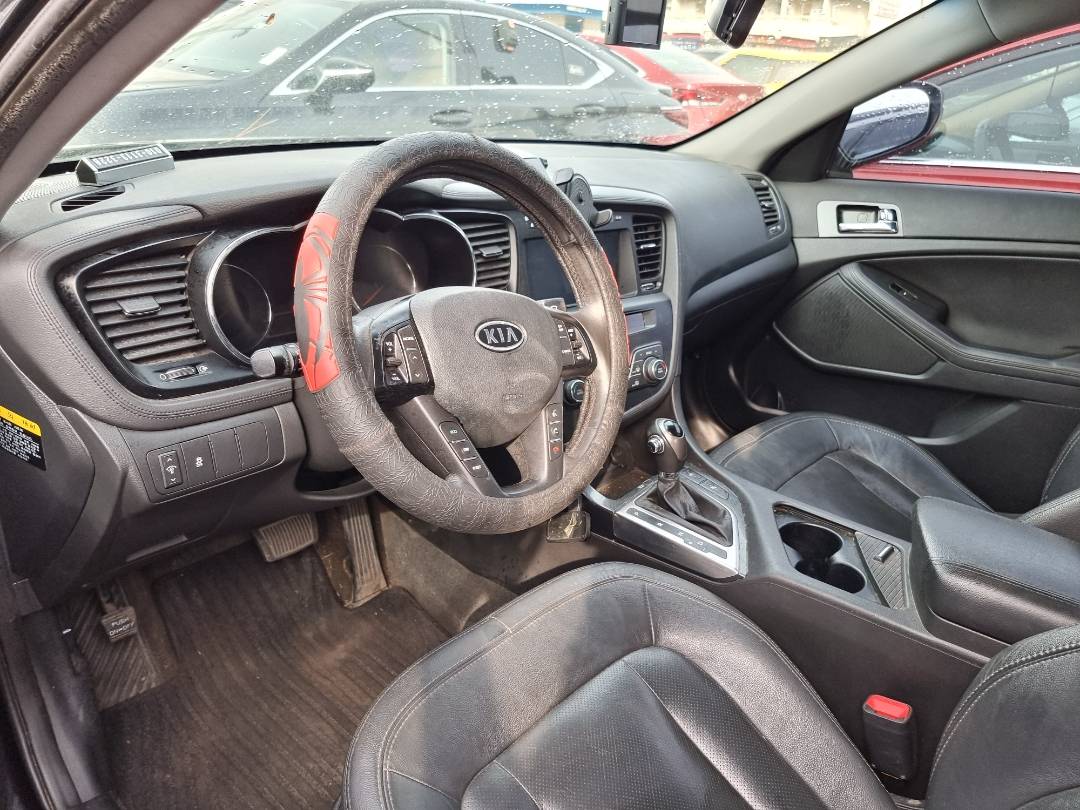 2013 KIA K5 — 262353 KM — Lot 017658 — Souq - Marhaba Auctions Used Cars - Image 7