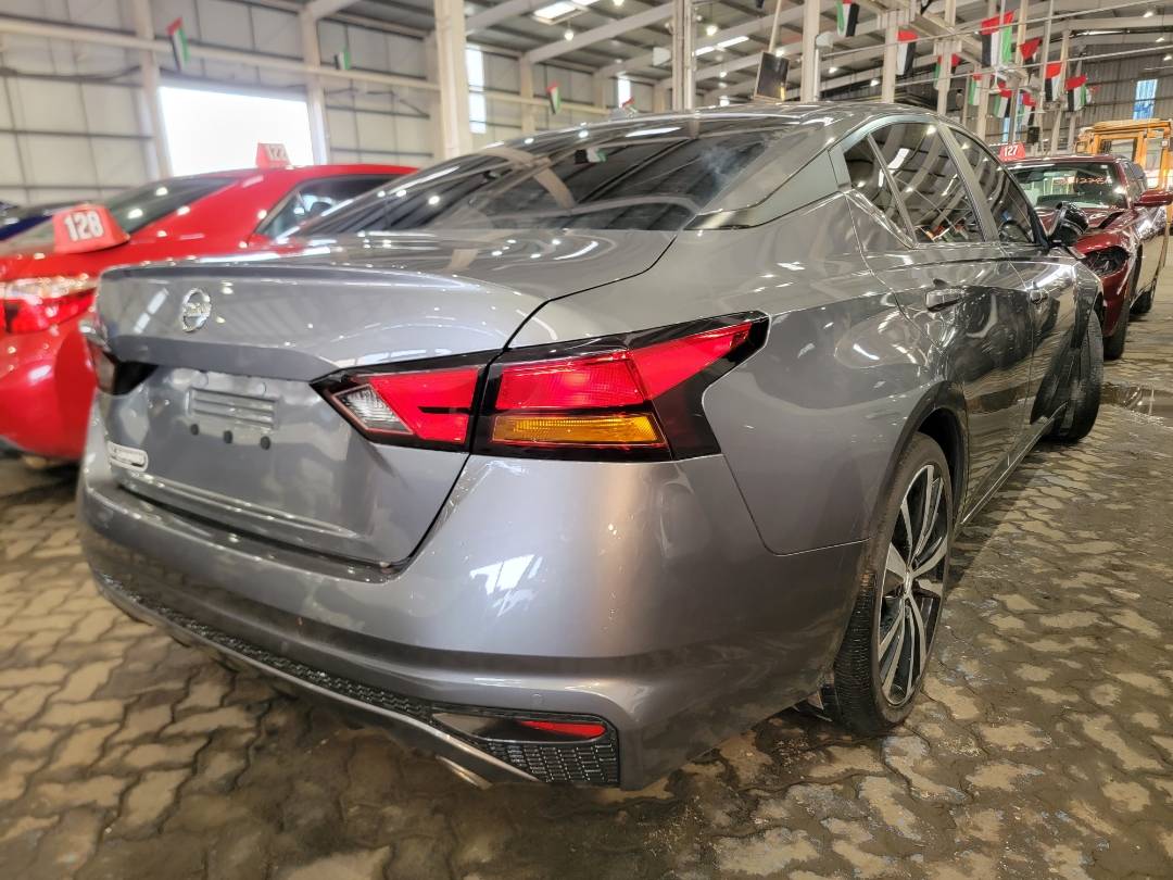 2020 NISSAN ALTIMA — 34260 Miles — Lot 82590653 - Marhaba Auctions Used Cars - Image 3