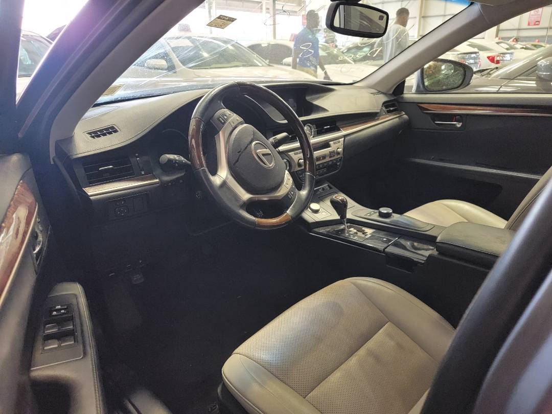 2014 LEXUS ES 350 — 106496 Miles — Lot 1GG1E2100758 — Main - Marhaba Auctions Used Cars - Image 6