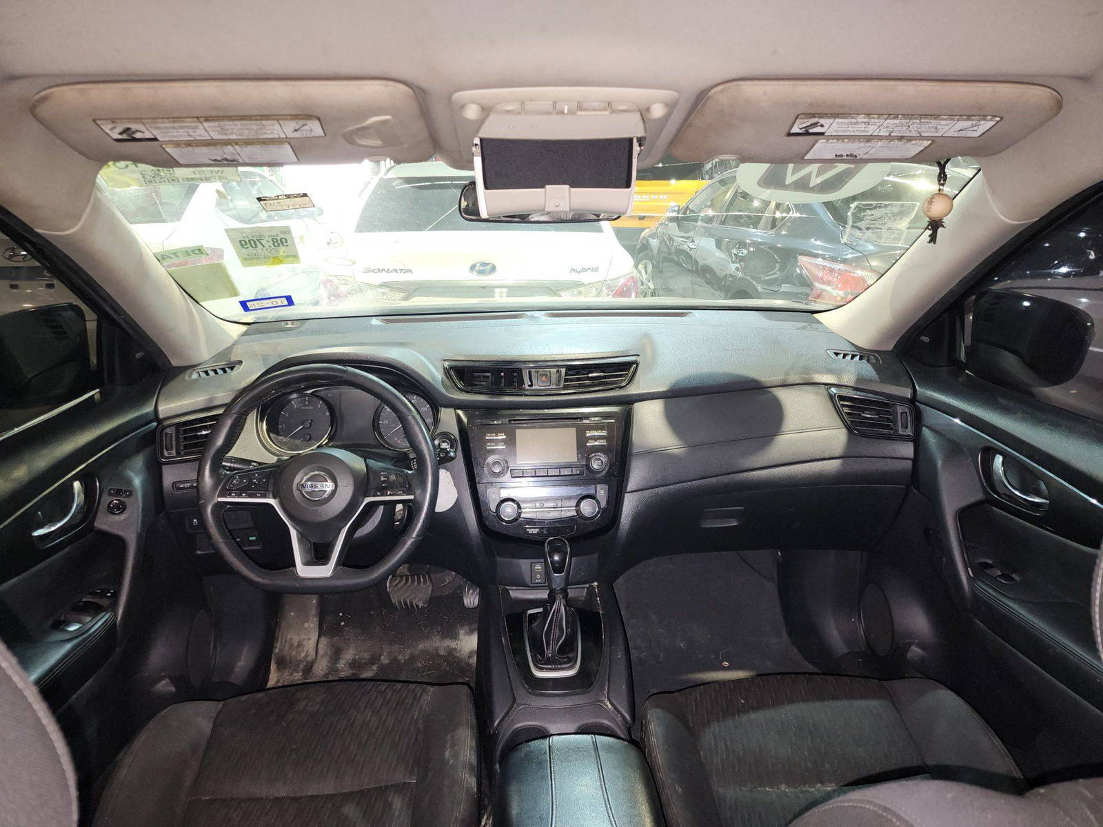 2017 NISSAN ROGUE — 177539 Miles — Lot 3226438 — Souq - Marhaba Auctions Used Cars - Image 8