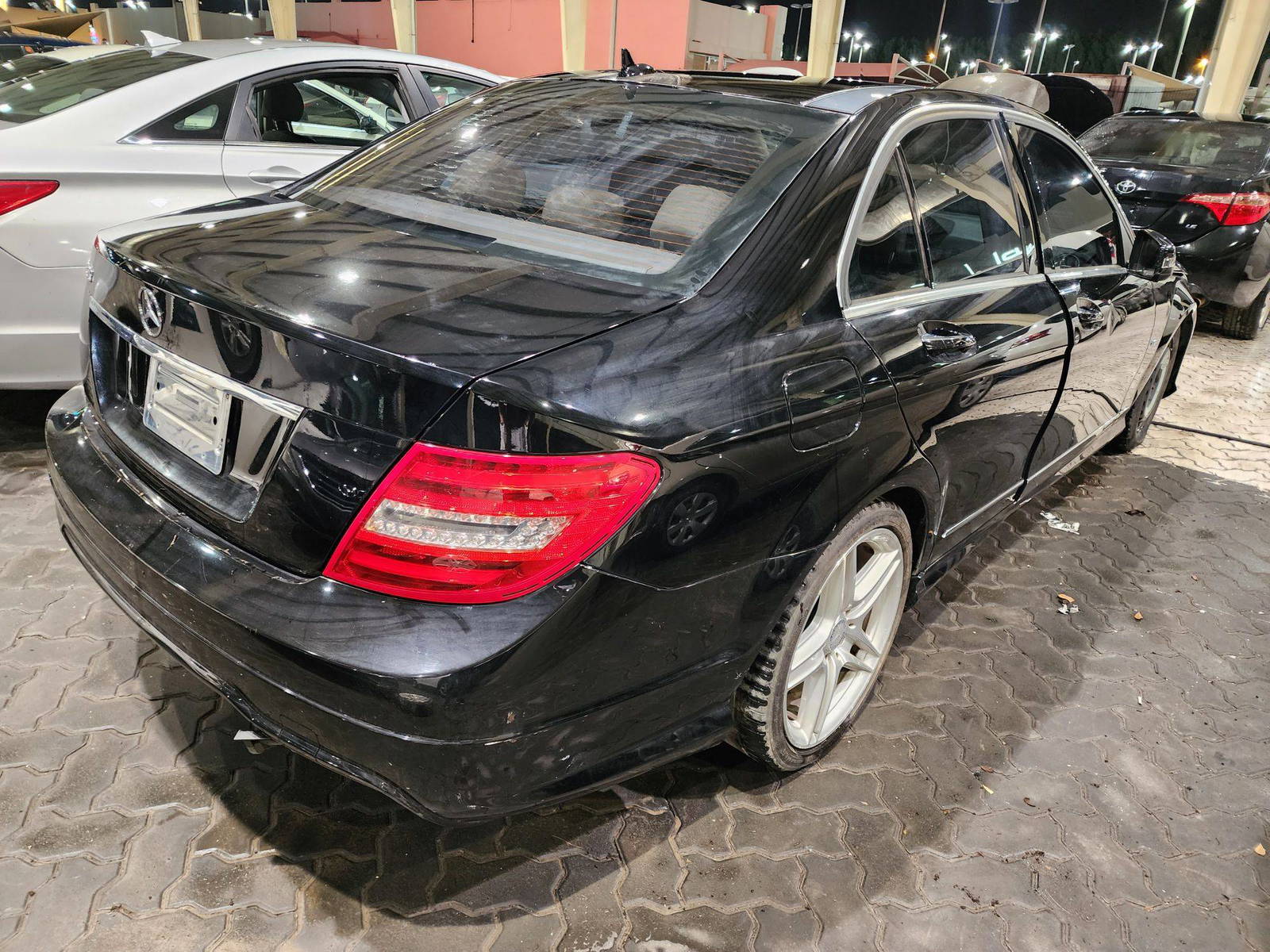 2012 MERCEDES BENZ C-250 — 190352 Miles — Lot 62003443 - Marhaba Auctions Used Cars - Image 3