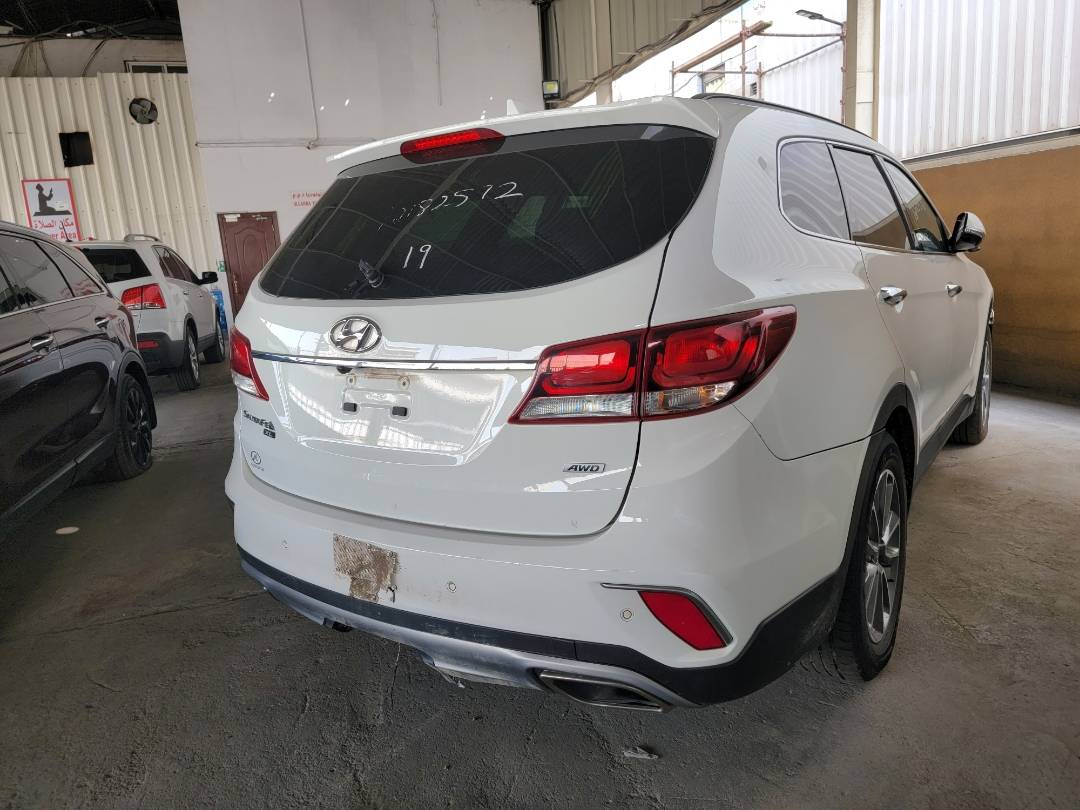 2019 HYUNDAI SANTA FE — 103265 KM — Lot U297325 — Main - Marhaba Auctions Used Cars - Image 4