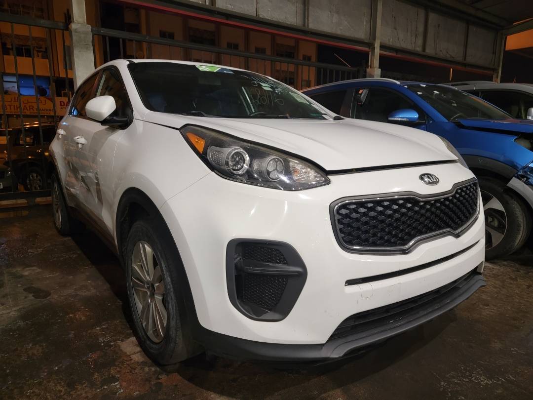 2017 KIA SPORTAGE — 161133 Miles — Lot H7211682 — Souq - Marhaba Auctions Used Cars - Image 4