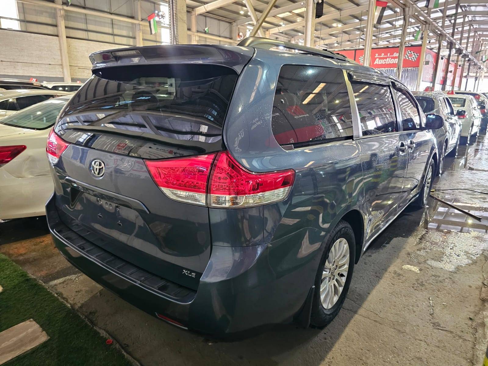 2014 TOYOTA SIENNA — 132664 Miles — Lot 522630 — Main - Marhaba Auctions Used Cars - Image 5