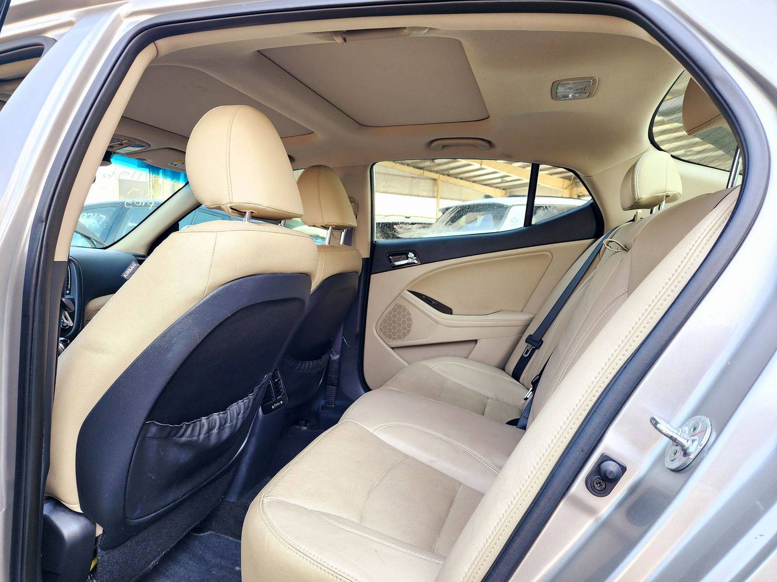 2013 KIA OPTIMA — 160379 Miles — Lot 40811196 — Souq - Marhaba Auctions Used Cars - Image 6