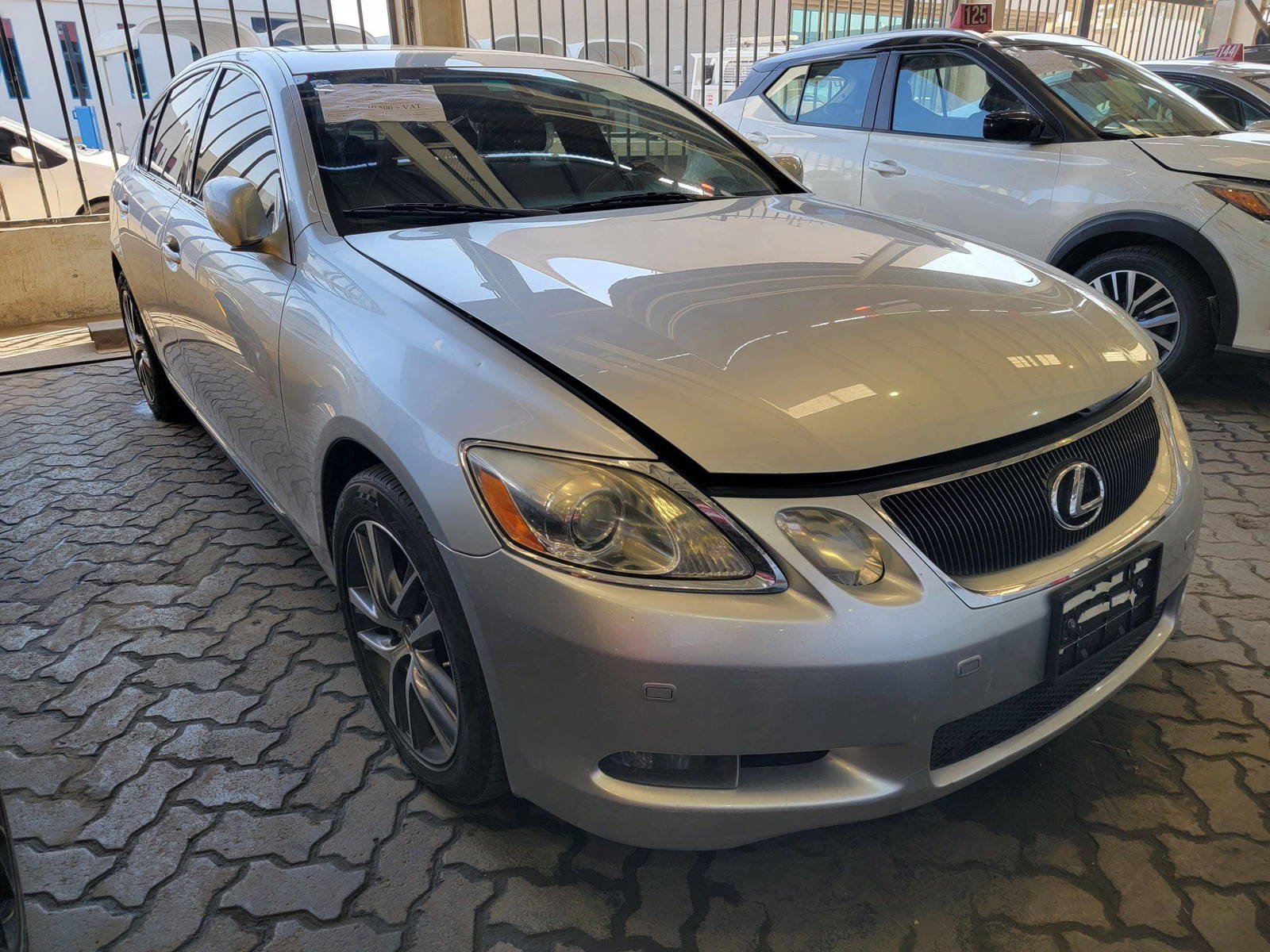 2006 LEXUS GS 300 — 278288 KM — Lot S465013360 — Main - Marhaba Auctions Used Cars - Image 4