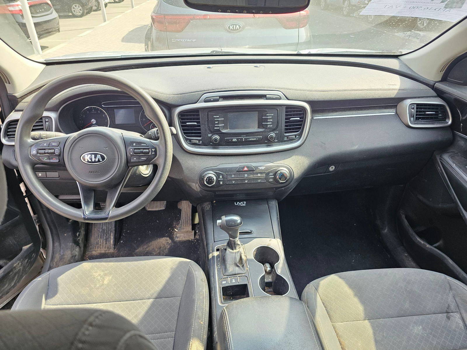 2016 KIA SORENTO — 140615 Miles — Lot A37GG022317 — Souq - Marhaba Auctions Used Cars - Image 7
