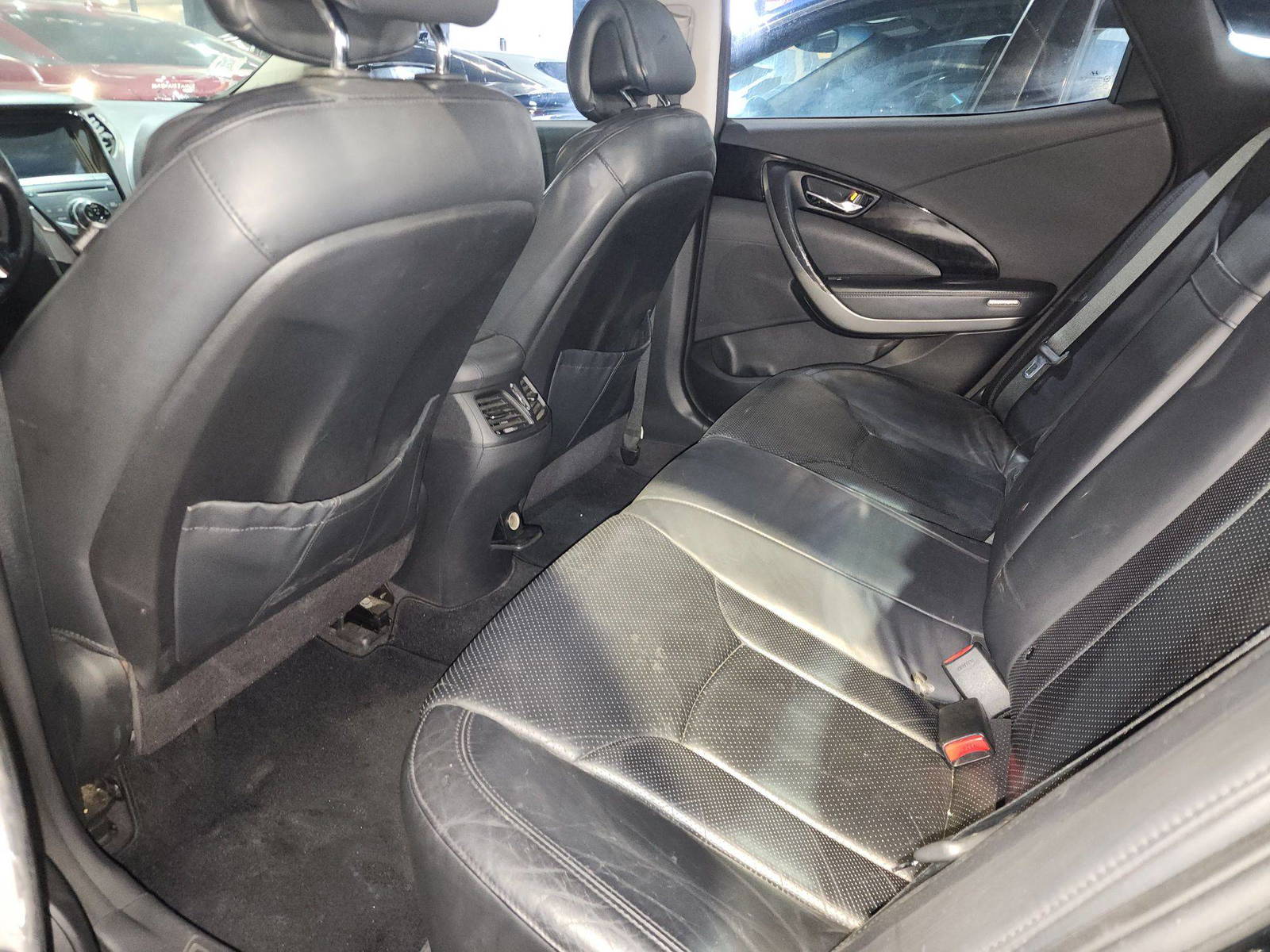 HYUNDAI GRANDEUR 2011 - Marhaba Auction Used Cars - Image 8