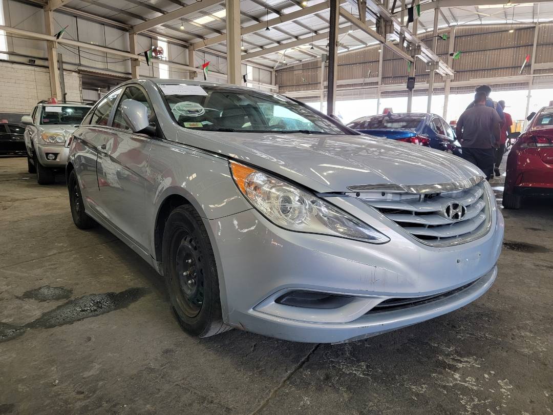 2012 HYUNDAI SONATA — 115567 Miles — Lot 72579484 — Main - Marhaba Auctions Used Cars - Image 4