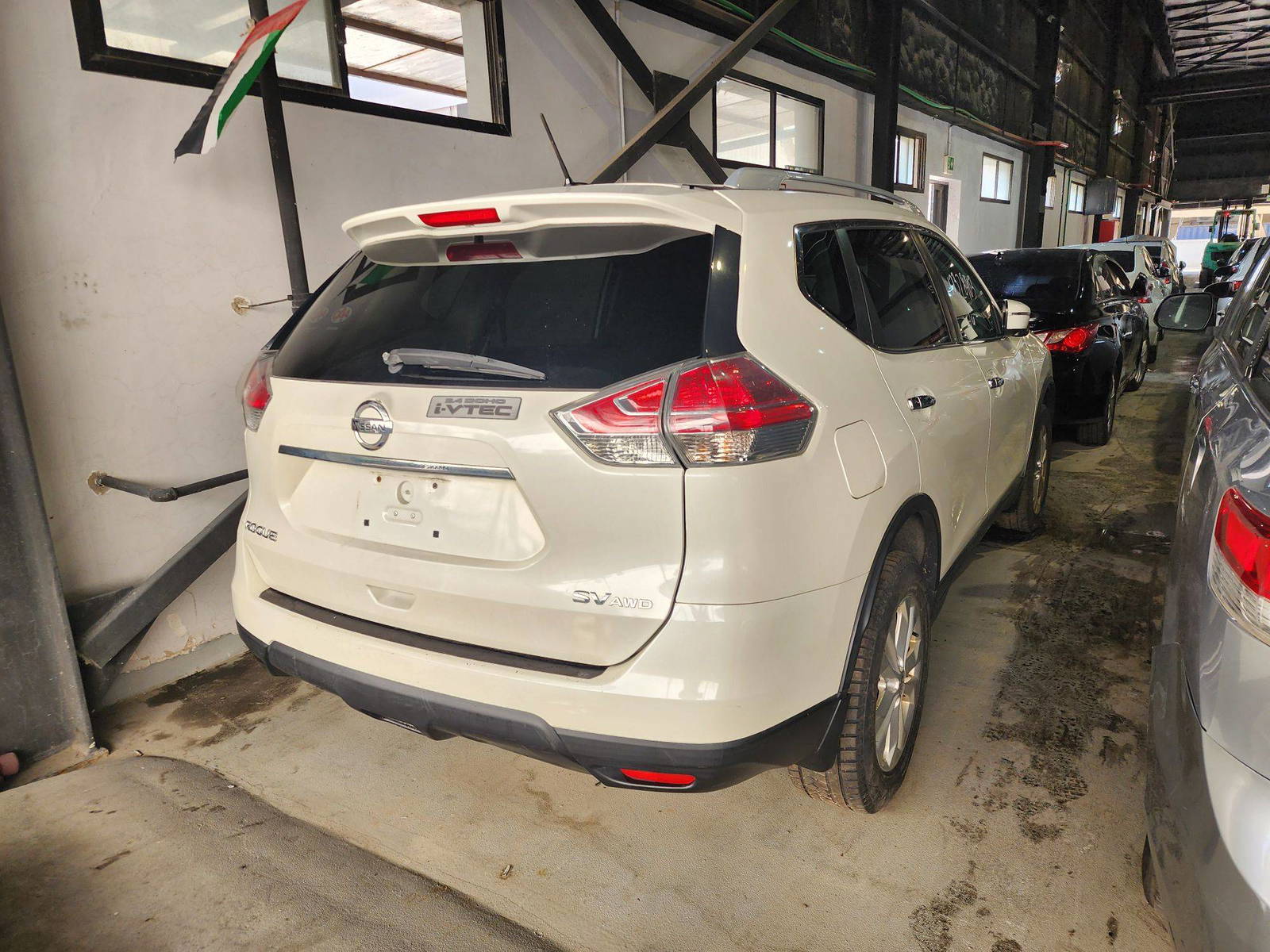2016 NISSAN ROGUE — 174669 KM — Lot 12328403 — Al Quoz - Marhaba Auctions Used Cars - Image 5