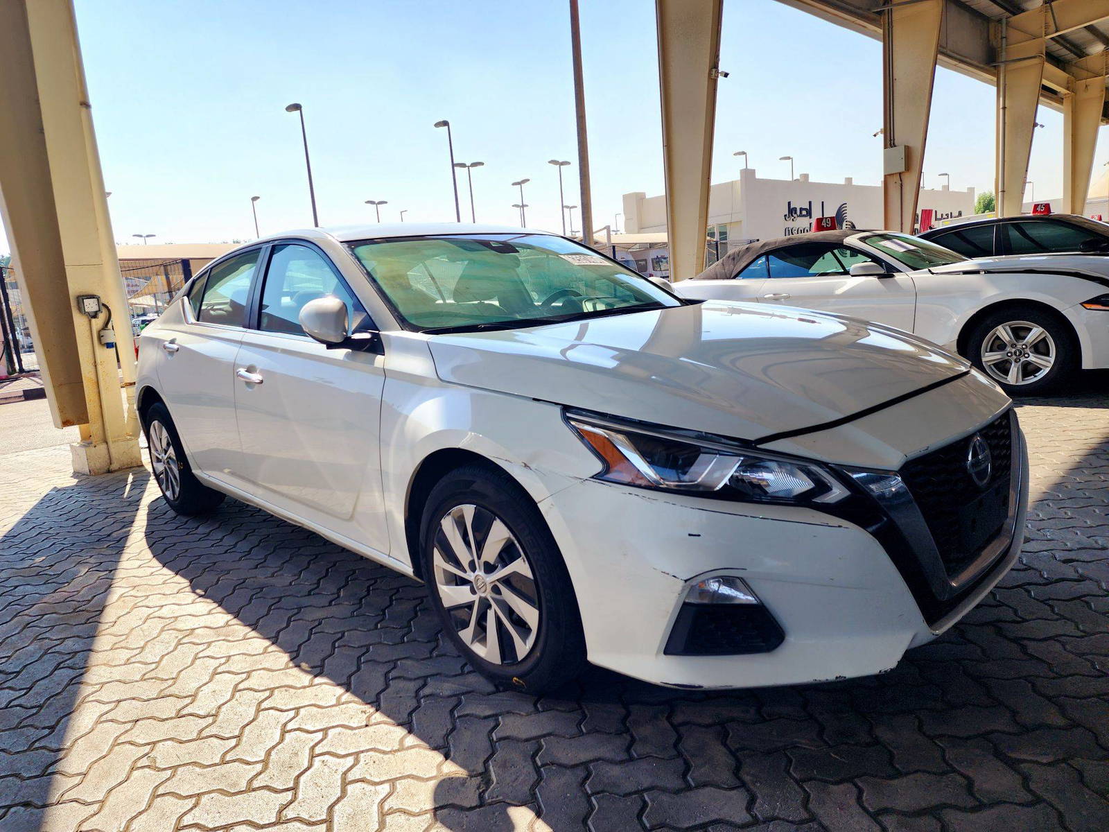 2021 NISSAN ALTIMA — 57300 Miles — Lot MN374567 — Souq - Marhaba Auctions Used Cars - Image 4