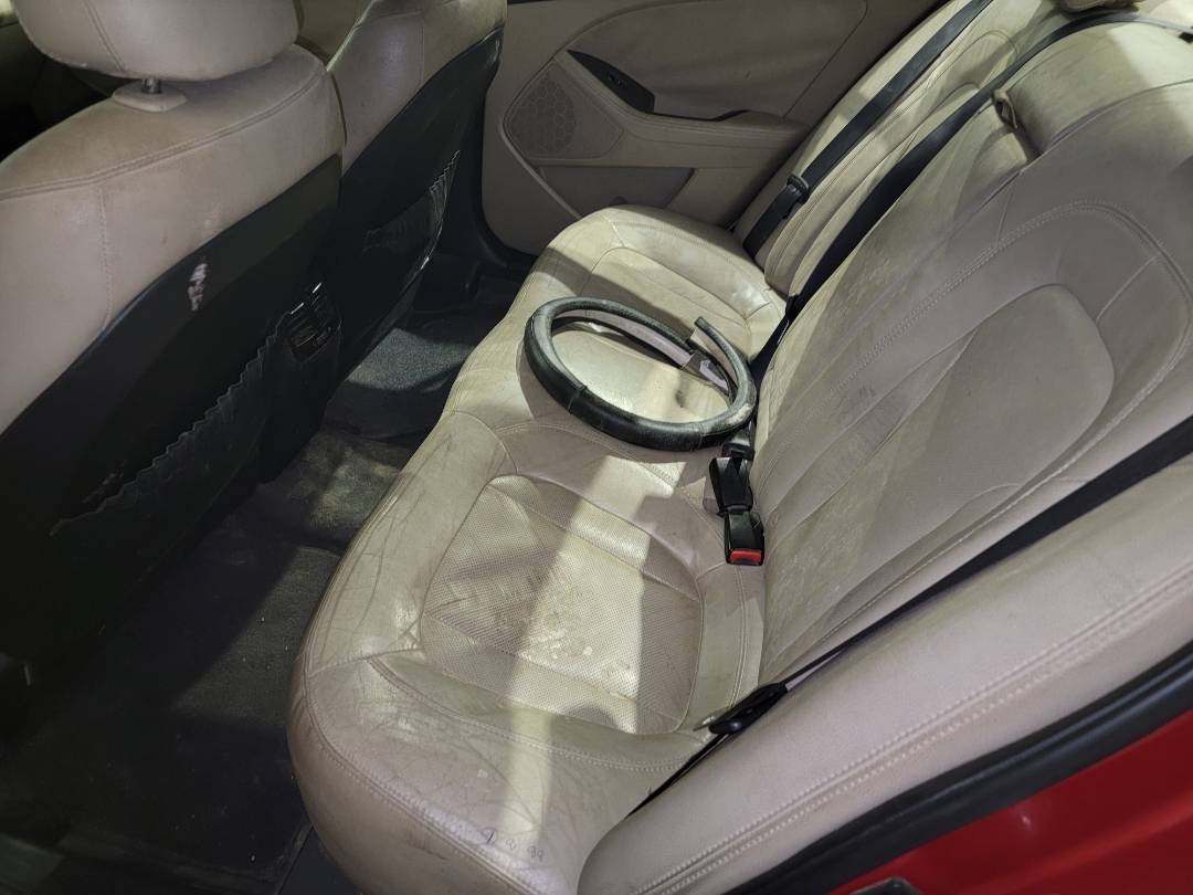2011 KIA OPTIMA — 155093 Miles — Lot 71916053 - Marhaba Auctions Used Cars - Image 10