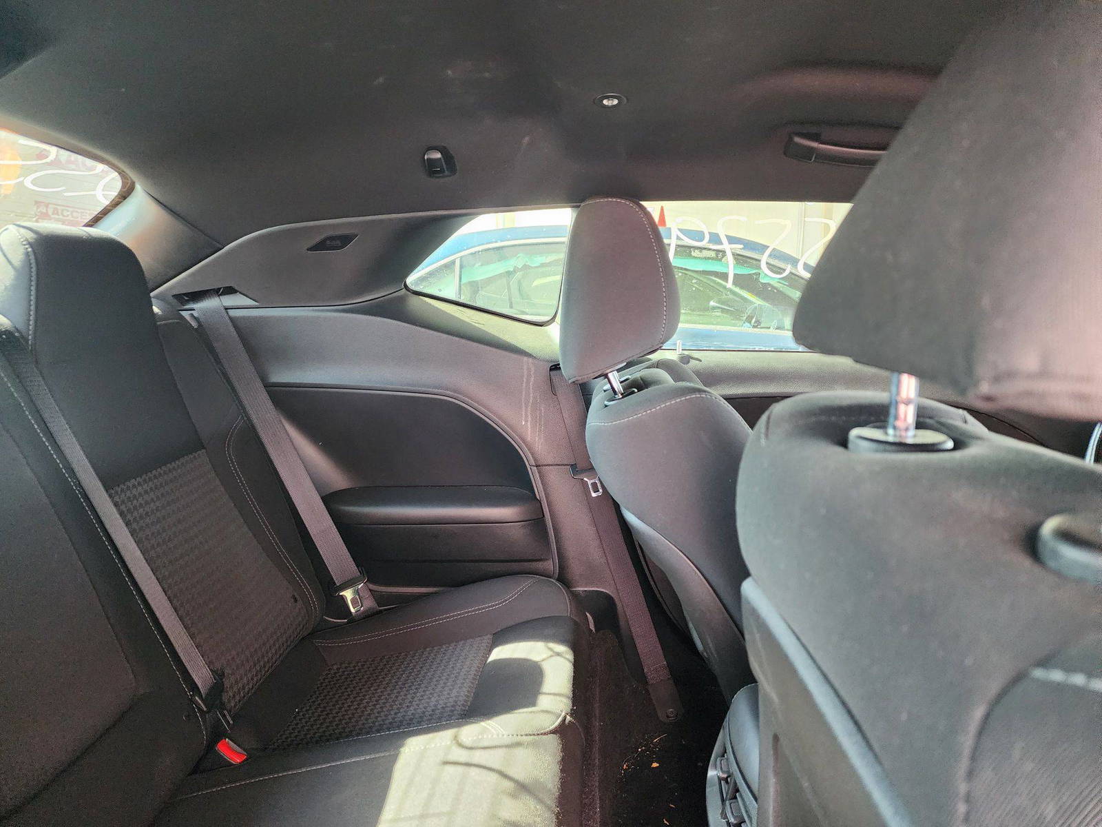 2018 DODGE CHALLENGER — 35123 Miles — Lot G1JH255579 — Souq - Marhaba Auctions Used Cars - Image 8