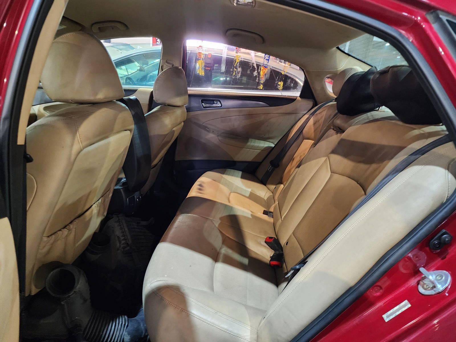 2013 HYUNDAI SONATA — 158349 Miles — Lot 80436 — Al Quoz - Marhaba Auctions Used Cars - Image 7