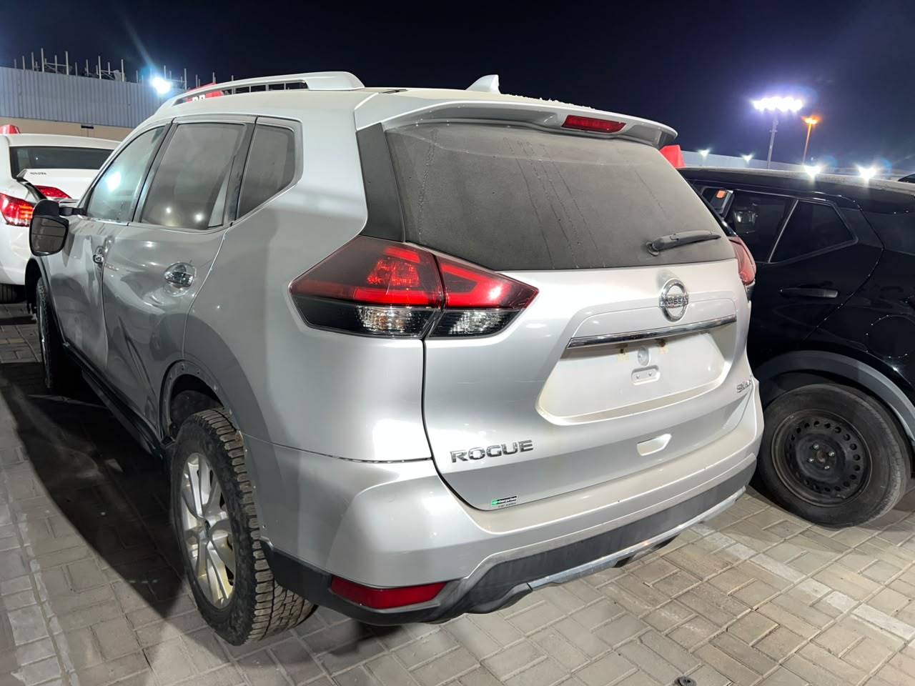 2018 NISSAN ROGUE — 148407 Miles — Lot V9JP584758 - Marhaba Auctions Used Cars - Image 3