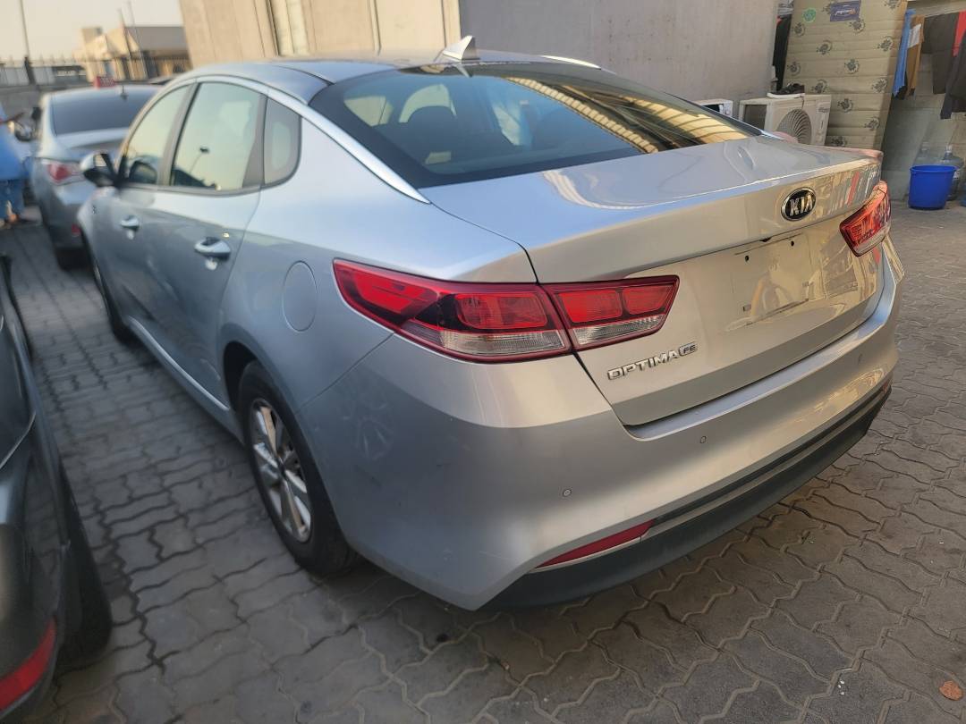 2018 KIA OPTIMA — 119089 Miles — Lot 44560775 — Main - Marhaba Auctions Used Cars - Image 11