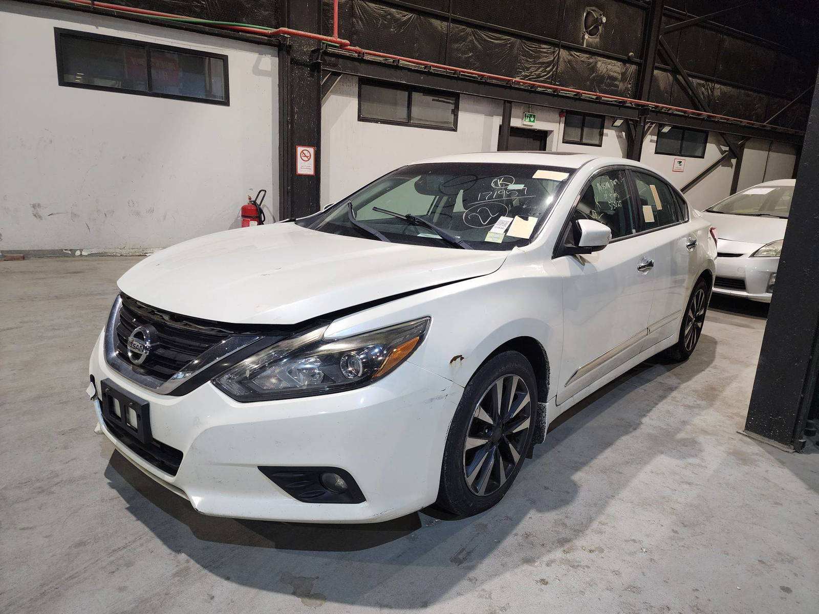 2016 NISSAN ALTIMA — 190844 Miles — Lot 4597582 — Al Quoz - Marhaba Auctions Used Cars - Image 3