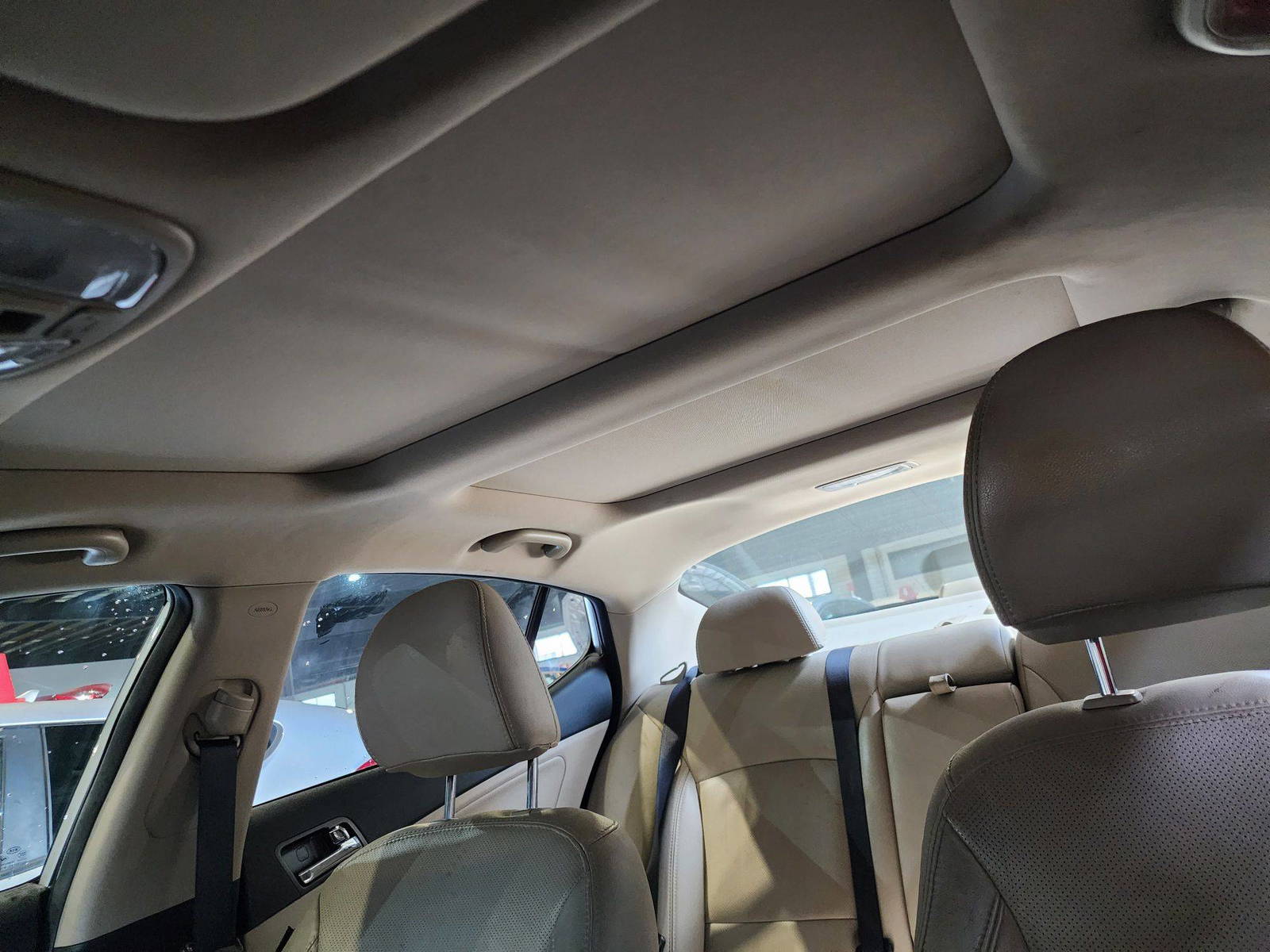 2012 KIA OPTIMA — 170390 Miles — Lot 79866194 — Al Quoz - Marhaba Auctions Used Cars - Image 10
