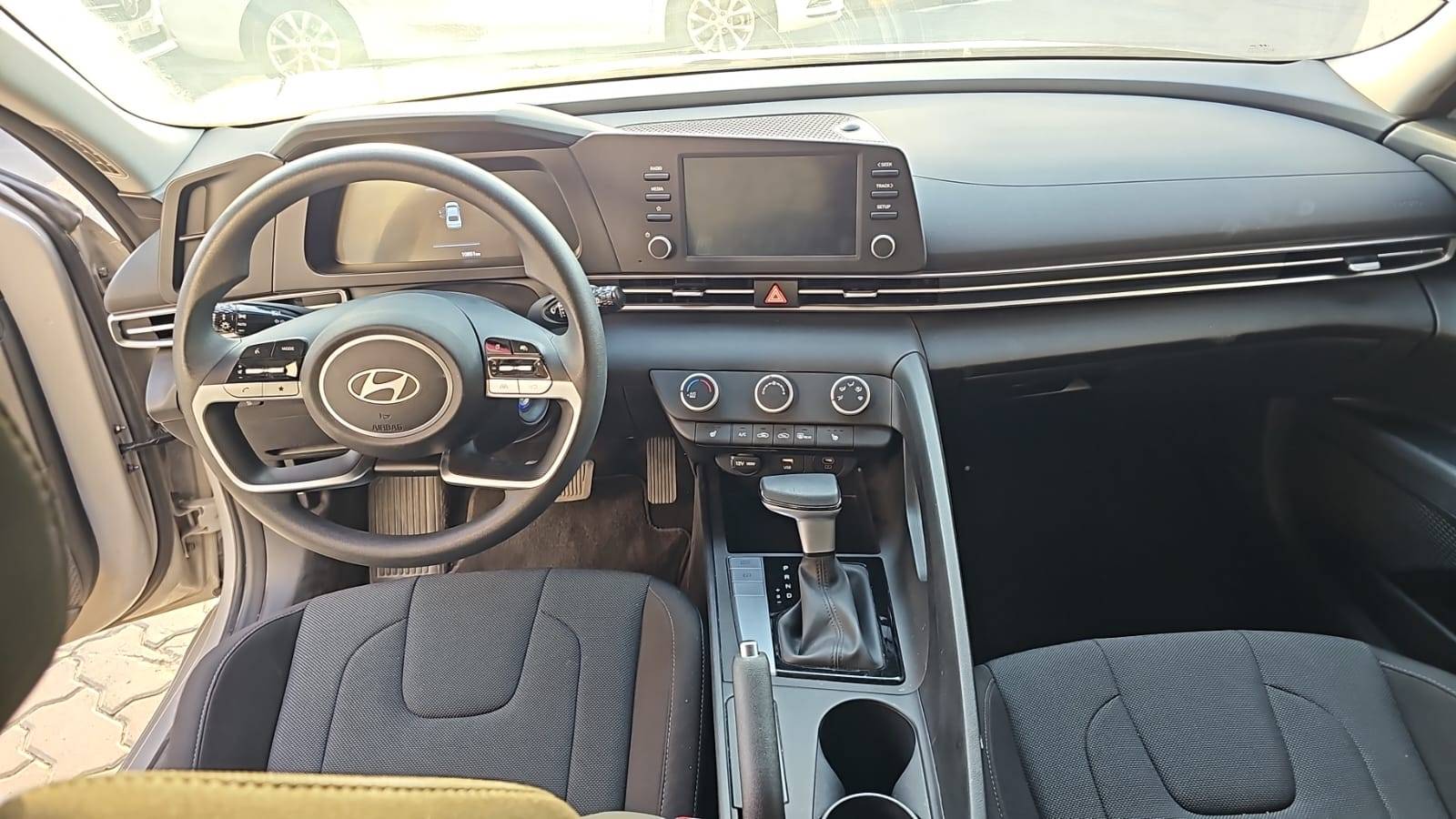 HYUNDAI ELANTRA 2025 - Marhaba Auction Used Cars - Image 8