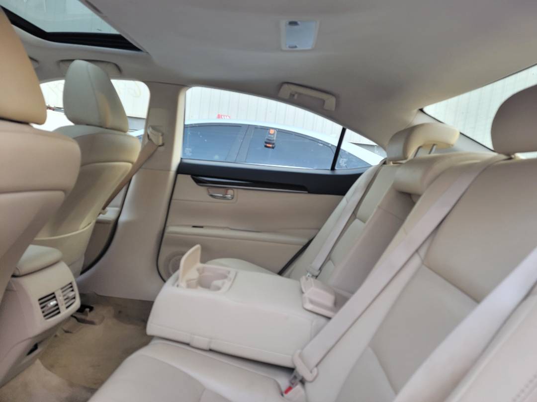 2015 LEXUS ES 350 — 93352 Miles — Lot 69473004 — Main - Marhaba Auctions Used Cars - Image 7