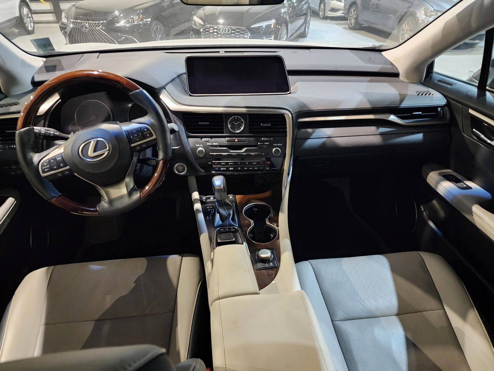 2019 LEXUS RX 350 — 35135 Miles — Lot 66206934 — Al Quoz - Marhaba Auctions Used Cars - Image 8