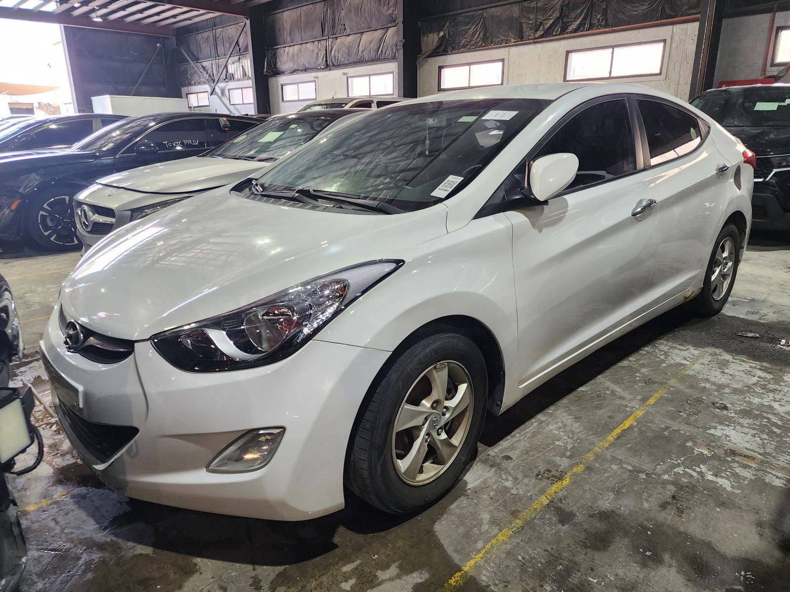 2011 HYUNDAI AVANTE — 155840 KM — Lot 125478 — Main - Marhaba Auctions Used Cars - Image 5