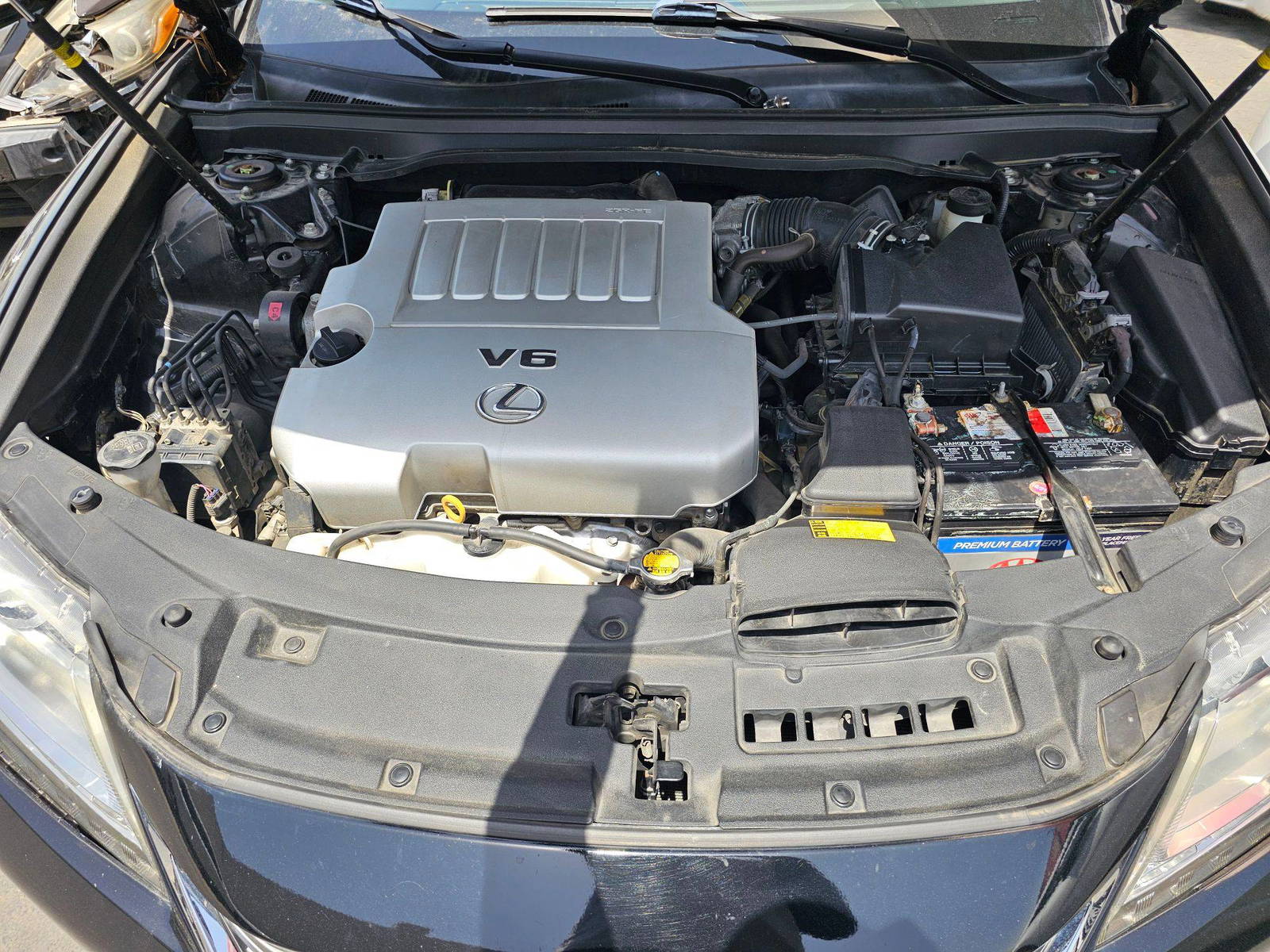 2015 LEXUS ES 350 — 125839 Miles — Lot F2195959 — Souq - Marhaba Auctions Used Cars - Image 14
