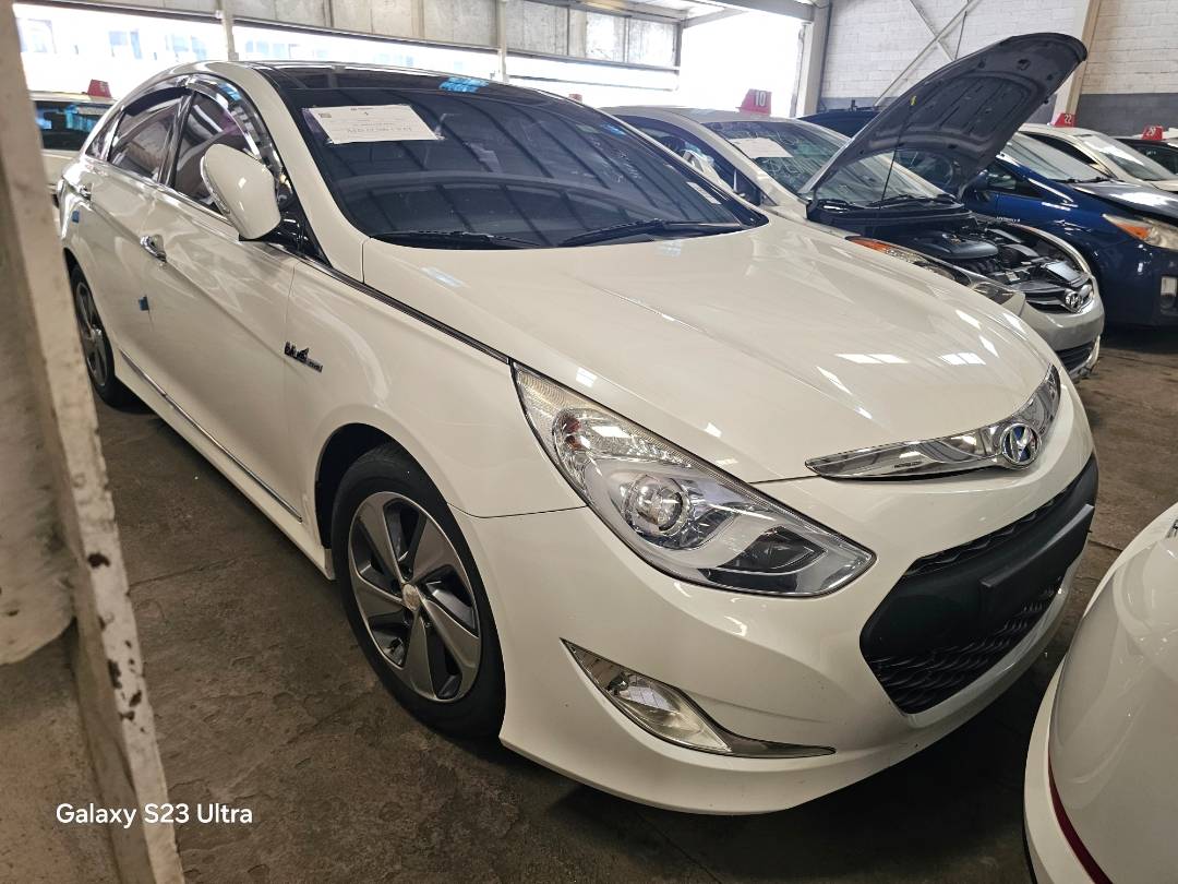 2012 HYUNDAI SONATA — 210147 KM — Lot 045327 — Souq - Marhaba Auctions Used Cars - Image 6