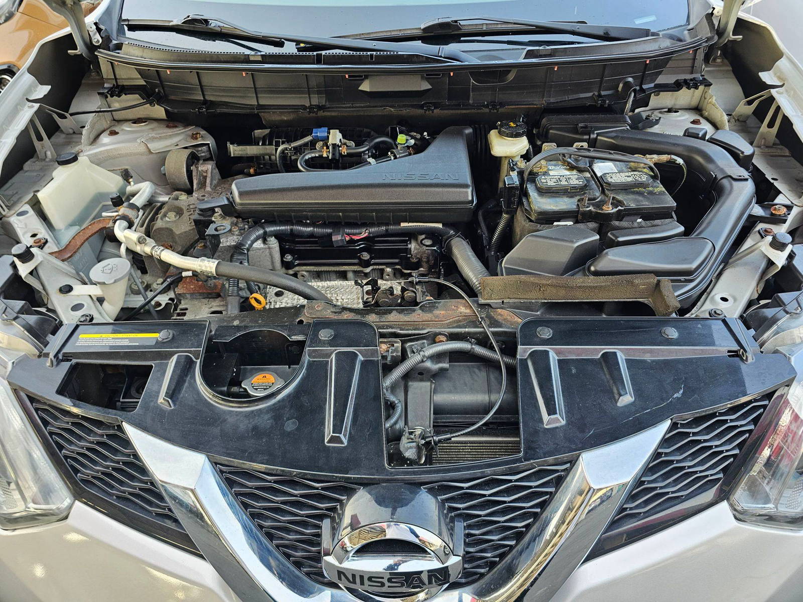 2014 NISSAN ROGUE — 99656 Miles — Lot 5EC809136 — Souq - Marhaba Auctions Used Cars - Image 11
