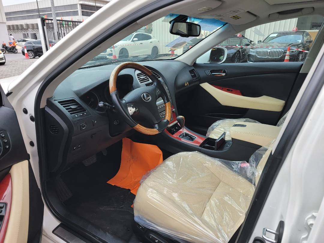 2007 LEXUS ES 350 — 265796 Miles — Lot 215487 — Main - Marhaba Auctions Used Cars - Image 6
