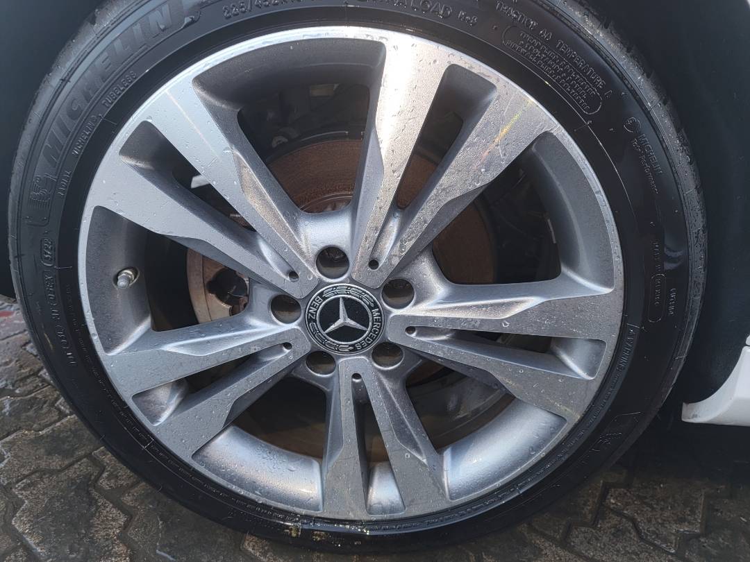 2018 MERCEDES BENZ C300 — 76911 Miles — Lot JR348955 - Marhaba Auctions Used Cars - Image 4