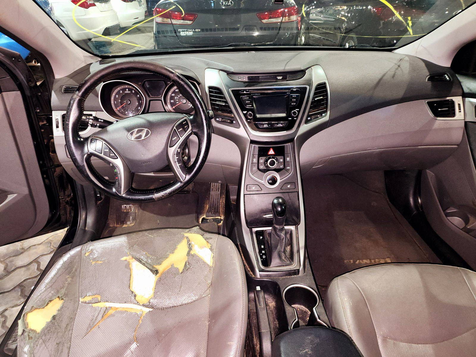 2014 HYUNDAI ELANTRA — 243295 Miles — Lot EH467540 — Souq - Marhaba Auctions Used Cars - Image 7