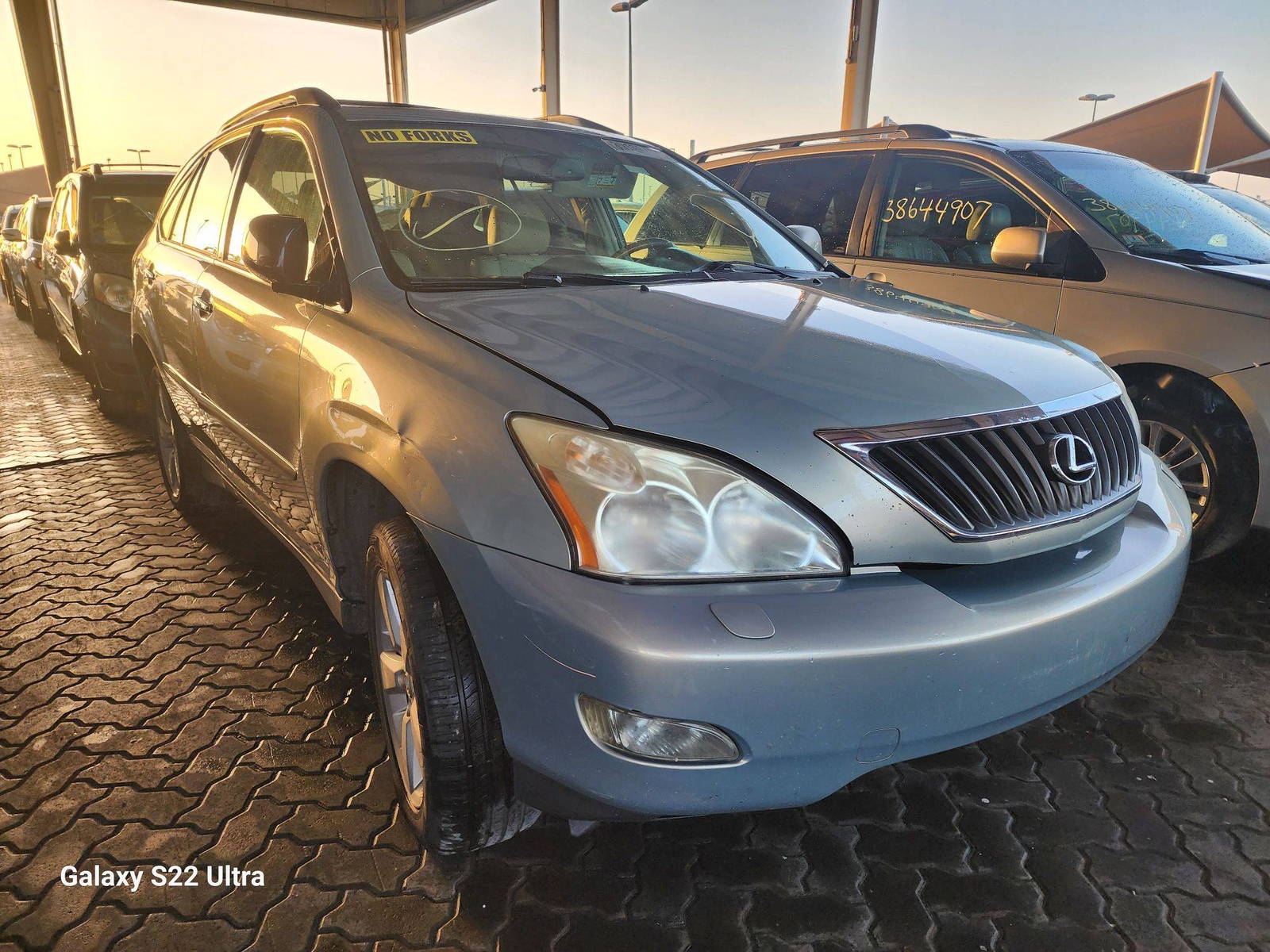 2008 LEXUS RX 350 — 181401 Miles — Lot 39199704 - Marhaba Auctions Used Cars - Image 8