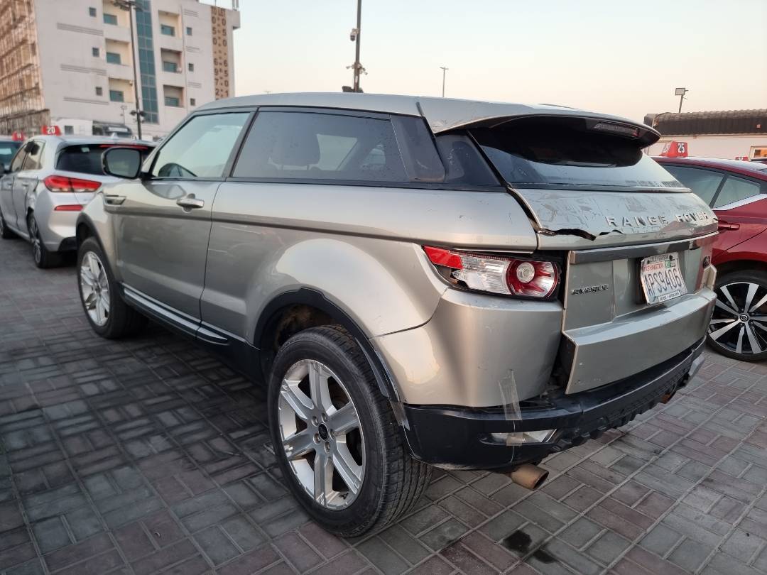 2013 LAND ROVER RANGE ROVER EVOQUE — 100438 Miles — Lot H831812 — Main - Marhaba Auctions Used Cars - Image 5