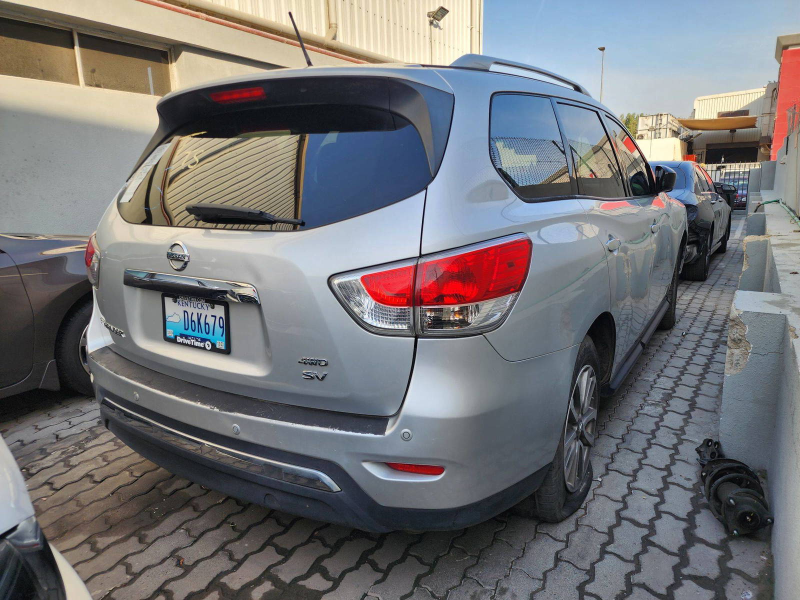 2015 NISSAN PATHFINDER — 155088 Miles — Lot 3799961 — Al Quoz - Marhaba Auctions Used Cars - Image 6