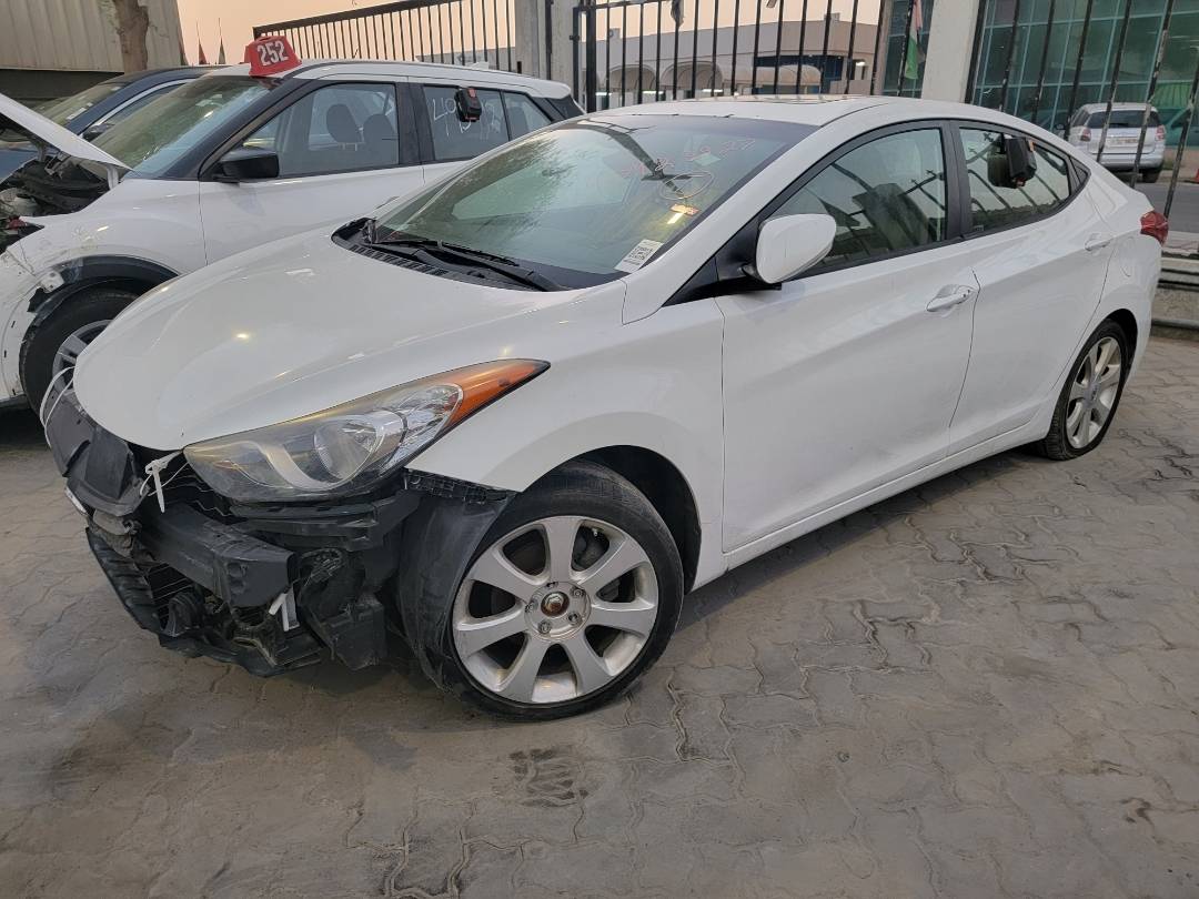 2012 HYUNDAI ELANTRA — 146636 Miles — Lot H106919 — Main - Marhaba Auctions Used Cars - Image 5