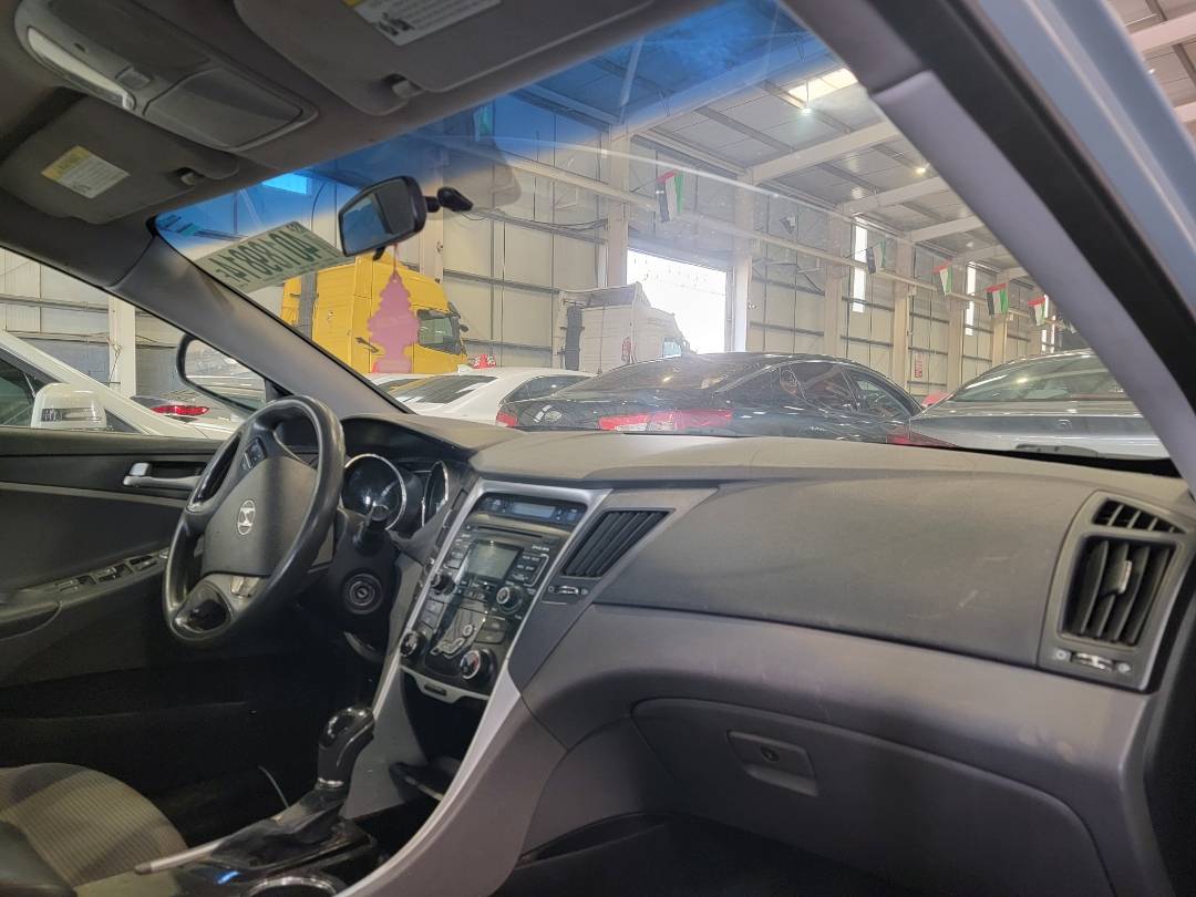 2011 HYUNDAI SONATA — 205506 Miles — Lot H063478 - Marhaba Auctions Used Cars - Image 5