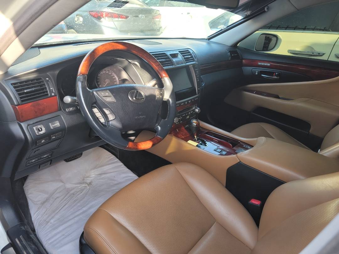 2012 LEXUS LS 460 — 273404 KM — Lot 5109582 — Main - Marhaba Auctions Used Cars - Image 8