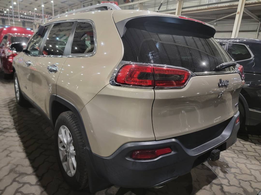 2015 JEEP CHEROKEE — 109387 Miles — Lot W671316 - Marhaba Auctions Used Cars - Image 11